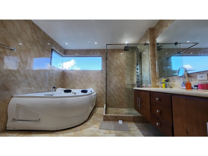 Casa de 6 alcobas en venta en San Gabriel, Sopó, 558 m² · foto 21 de 24