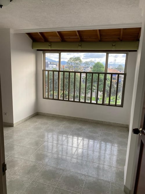 Apartamento de 3 alcobas en venta en Las Americas, Bogotá, 120 m² · foto 7 de 17