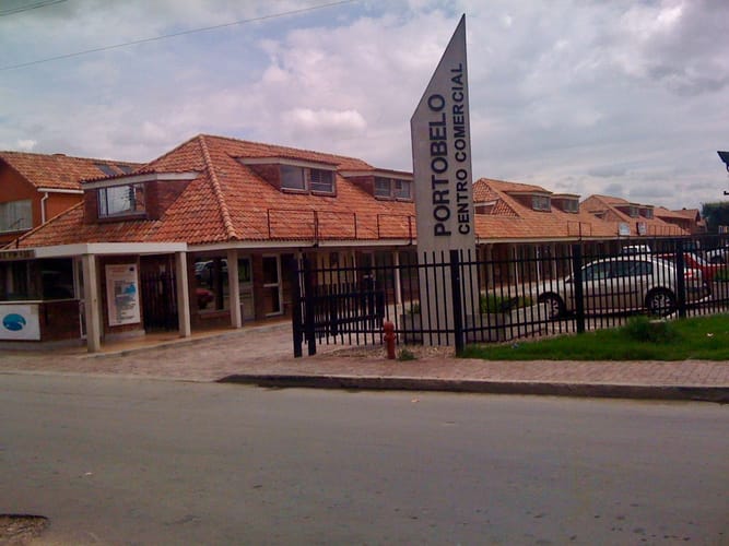 Local en venta en La Villa Del Norte, Chía, 30 m² · foto 2 de 10