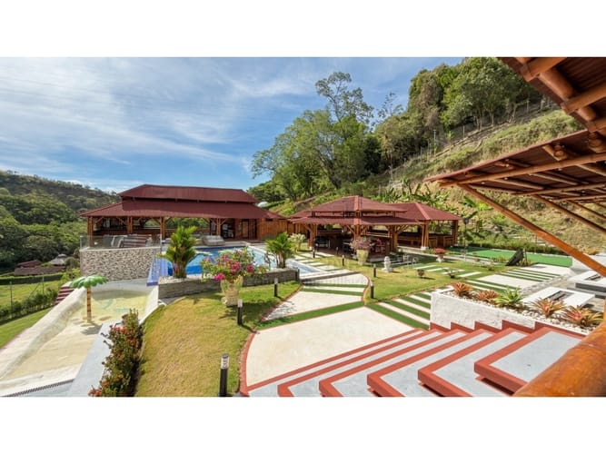 Casa de 7 alcobas en venta en El Totumo, Ibagué, 2000 m² · foto 7 de 24