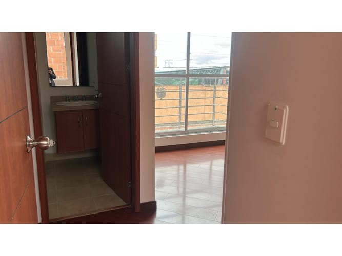 Casa de 3 alcobas en venta en Ub El Trebol, Mosquera, 82 m² · foto 6 de 22