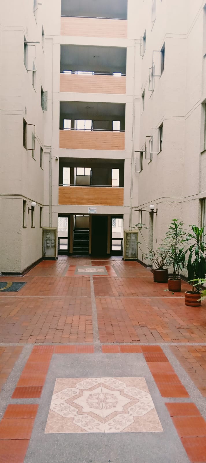 Apartamento en venta en Britalia, Bogotá · foto 2 de 9