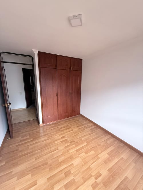 Apartamento de 3 alcobas en venta en Fontibon, Bogotá, 67 m² · foto 13 de 19