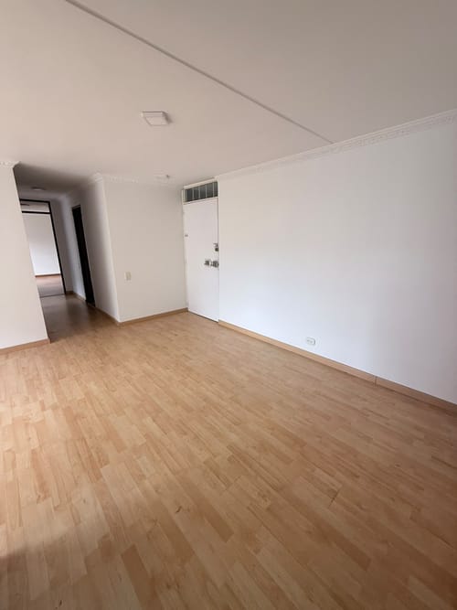 Apartamento de 3 alcobas en venta en Fontibon, Bogotá, 67 m² · foto 18 de 19