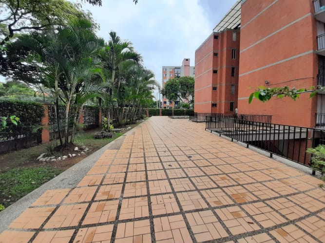 Apartamento de 3 alcobas en arriendo en Los Parques - Barranquilla, Cali, 72 m² · foto 3 de 12