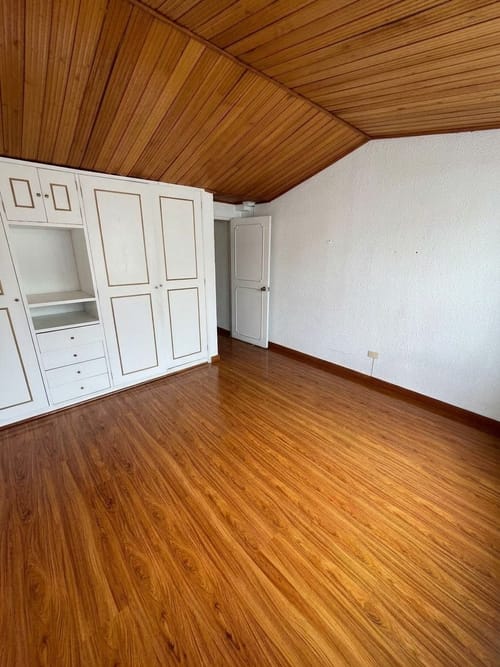 Casa en venta en Villa Magdala, Bogotá · foto 9 de 13