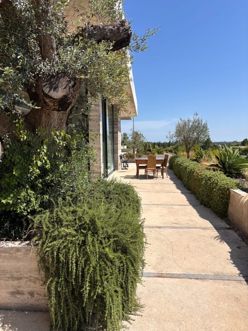ALQUILER CASA EXCLUSIVA 5 DORMITORIOS BARRIO PRIVADO CARMEL · Foto 1
