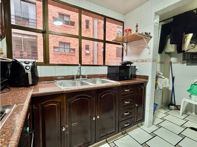 Apartamento en venta en La Carolina, Bogotá · foto 6 de 22