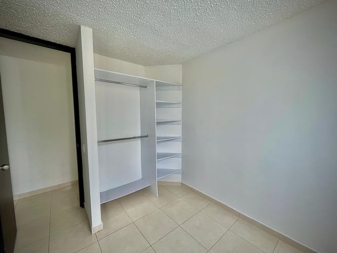Apartamento de 3 alcobas en venta en Co. Bosques De Fonderella, Ibagué, 60 m² · foto 11 de 24