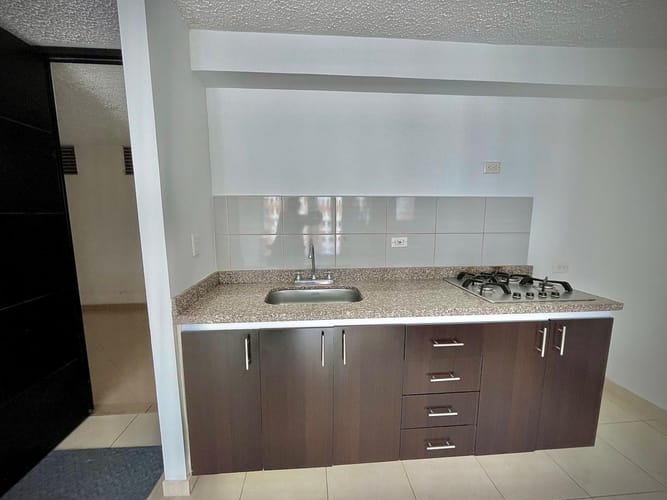 Apartamento de 3 alcobas en venta en Co. Bosques De Fonderella, Ibagué, 60 m² · foto 13 de 24