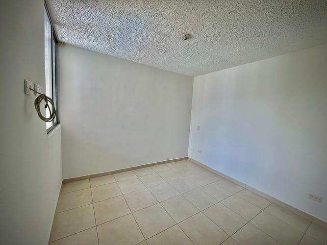 Apartamento de 3 alcobas en venta en Co. Bosques De Fonderella, Ibagué, 60 m² · foto 21 de 24