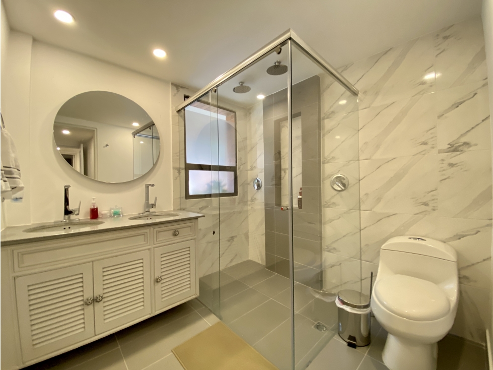 Apartamento en venta en Chicó Navarra, Bogotá · foto 18 de 24