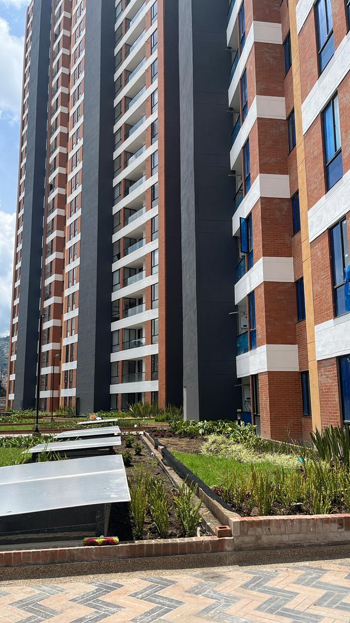 Apartamento en venta en Villas De Aranjuez, Bogotá · foto 10 de 18