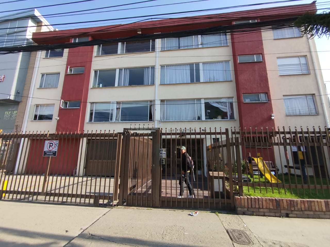 Apartamento en venta en Toberin, Bogotá · foto 2 de 24
