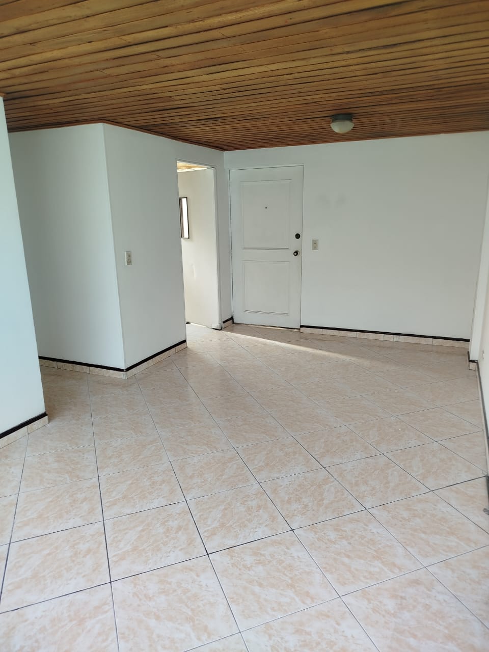 Apartamento en venta en Toberin, Bogotá · foto 15 de 24