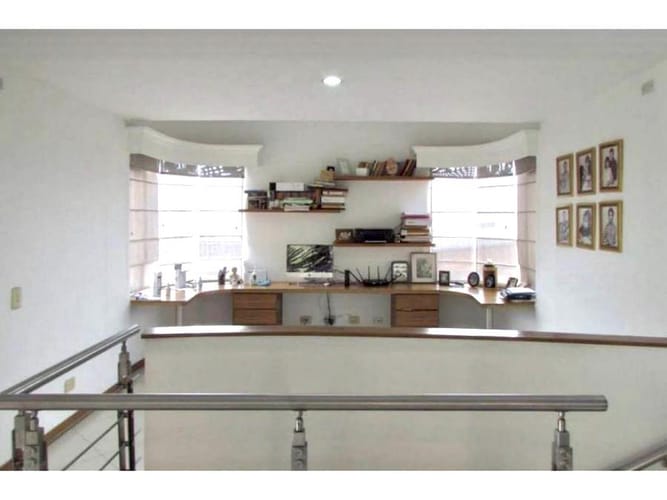 Casa de 4 alcobas en venta en Loma De La Doctora, Sabaneta, 300 m² · foto 8 de 14