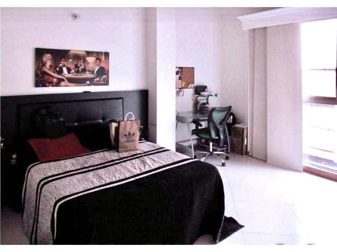Casa de 4 alcobas en venta en Loma De La Doctora, Sabaneta, 300 m² · foto 10 de 14