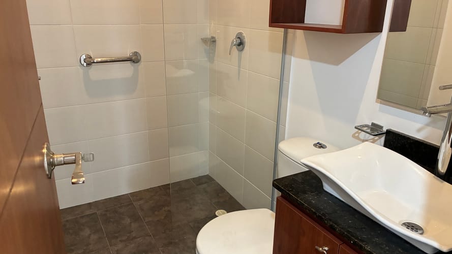 Apartamento de 2 alcobas en venta en La Milagrosa, La Ceja, 132 m² · foto 9 de 19