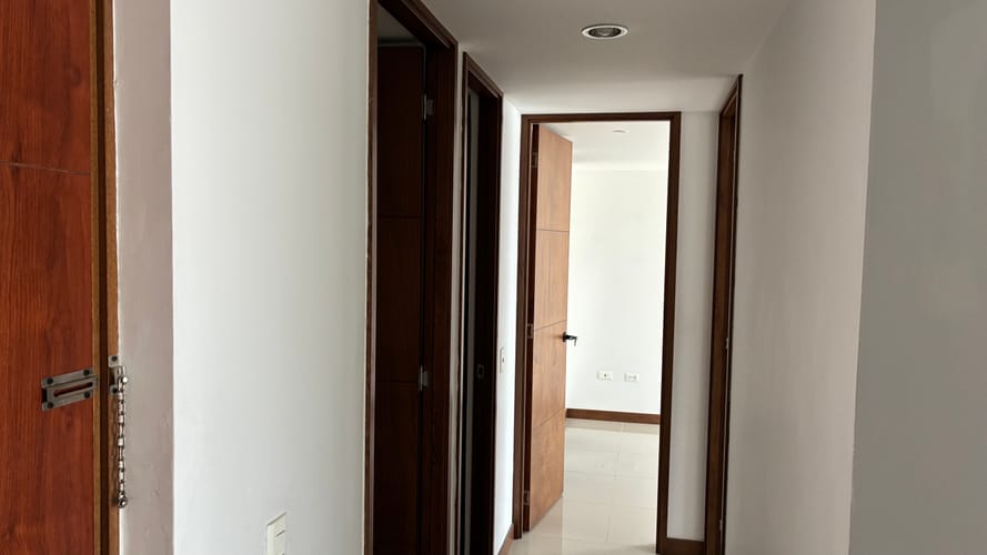 Apartamento de 2 alcobas en venta en La Milagrosa, La Ceja, 132 m² · foto 13 de 19