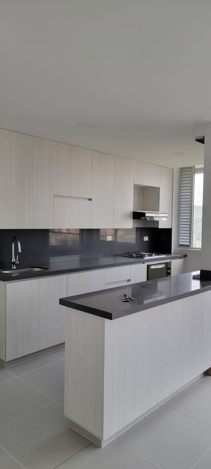 Apartamento en venta en Suramérica, Itagüí · foto 3 de 17