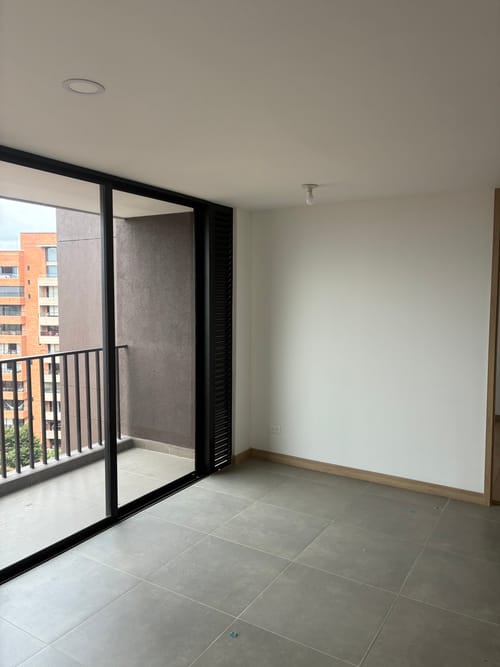 Apartamento de 3 alcobas en venta en Llano Grande, Rionegro, 71 m² · foto 5 de 16