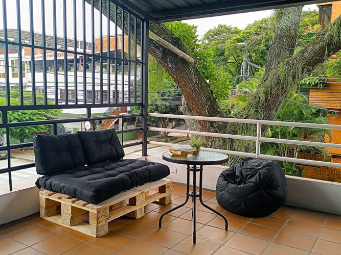 Edificio en venta en San Fernando Nuevo, Cali, 246 m² · foto 2 de 24