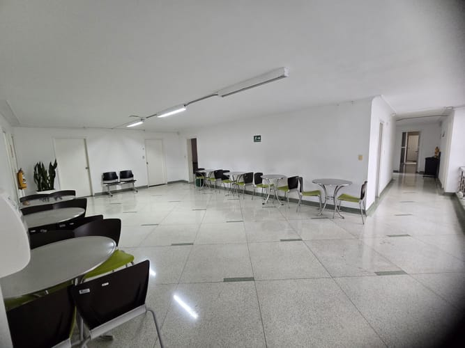 Edificio en venta en Prado, Medellín, 968 m² · foto 15 de 17