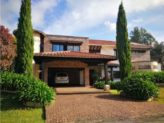 Casa de 4 alcobas en venta en Llano Grande, Rionegro, 430 m² · foto 7 de 22