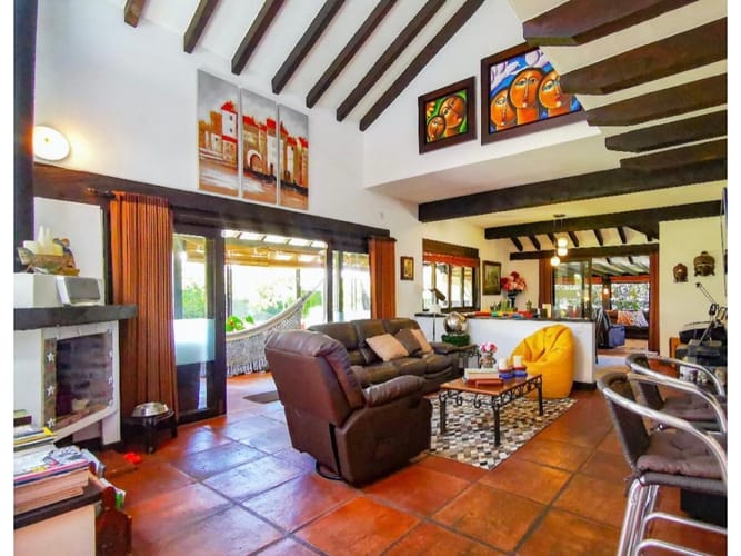 Casa de 4 alcobas en venta en Llano Grande, Rionegro, 430 m² · foto 8 de 22