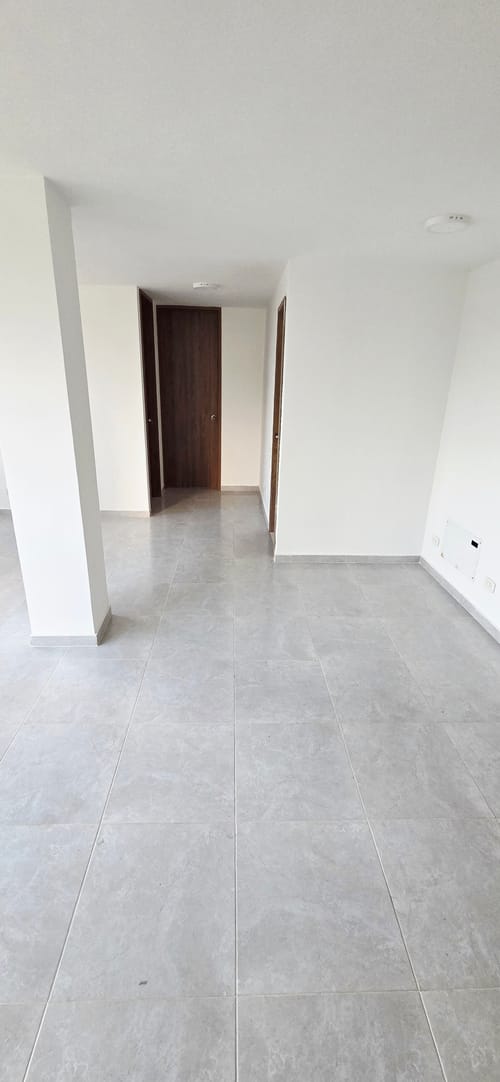 Apartamento de 2 alcobas en venta en Zamorano, Palmira, 63 m² · foto 5 de 9