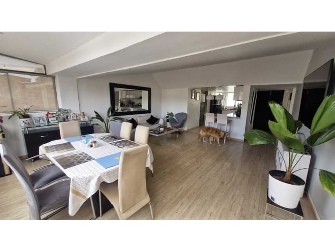 Apartamento de 2 alcobas en venta en Verbenal San Antonio, Bogotá, 120 m² · foto 3 de 10