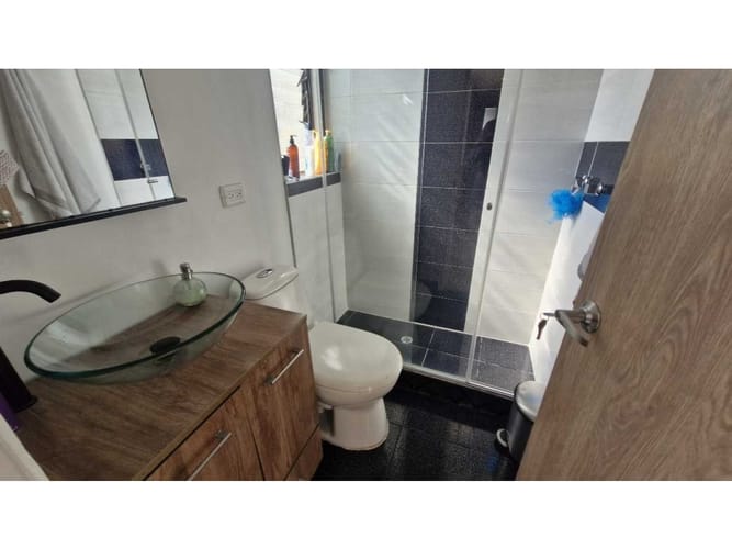 Apartamento de 2 alcobas en venta en Verbenal San Antonio, Bogotá, 120 m² · foto 10 de 10