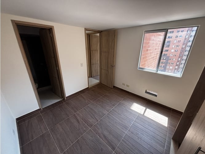 Apartamento de 3 alcobas en venta en Conjunto Residencial Ventura, Madrid, 63 m² · foto 13 de 16