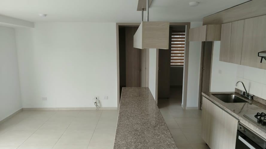 Apartamento de 3 alcobas en venta en Anillo Vial, Floridablanca, 64 m² · foto 4 de 18