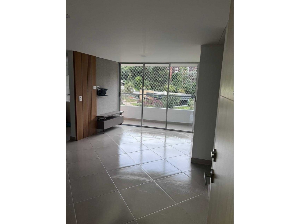 Apartamento en venta en Zona Centro, Envigado · foto 2 de 23