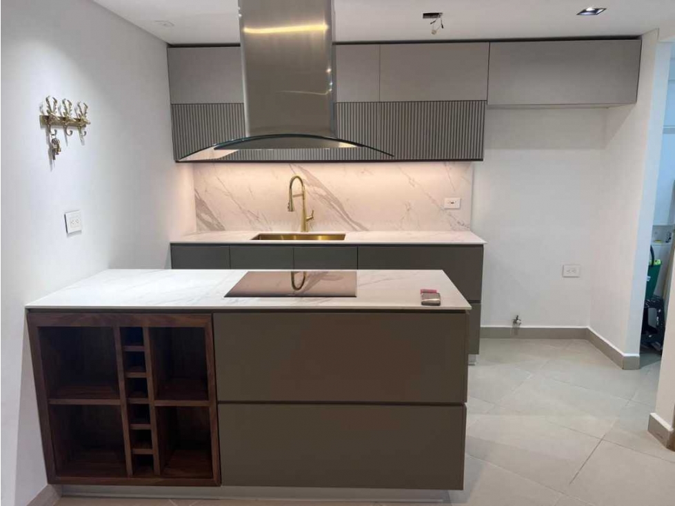Apartamento en venta en Zona Centro, Envigado · foto 6 de 23