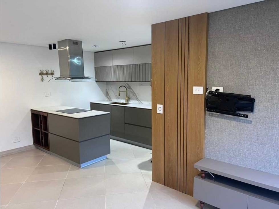 Apartamento en venta en Zona Centro, Envigado · foto 8 de 23