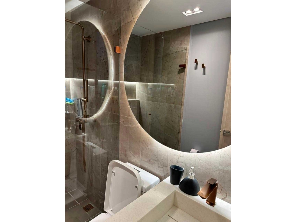 Apartamento en venta en Zona Centro, Envigado · foto 10 de 23