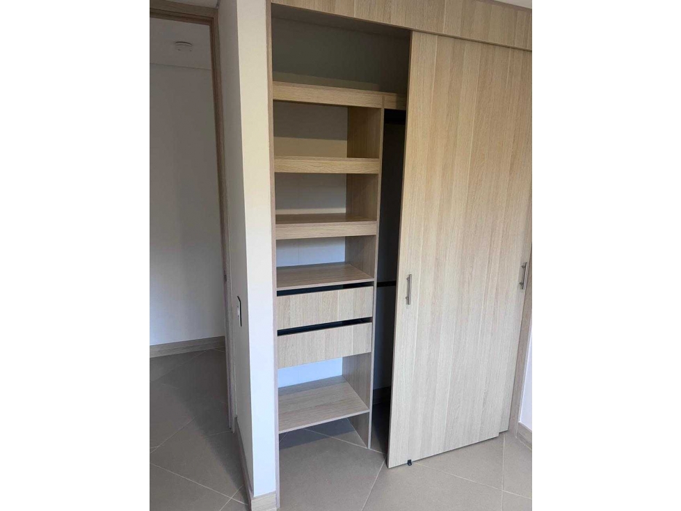 Apartamento en venta en Zona Centro, Envigado · foto 18 de 23
