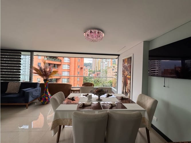 Apartamento en venta en Lalinde, Medellín · foto 2 de 21