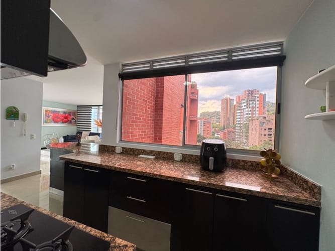 Apartamento en venta en Lalinde, Medellín · foto 5 de 21