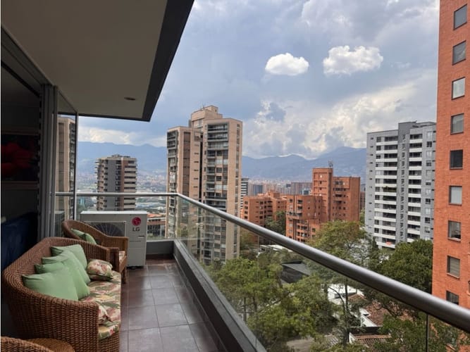 Apartamento en venta en Lalinde, Medellín · foto 8 de 21