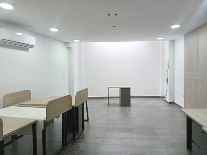 Edificio en arriendo en Cristales, Cali, 200 m² · foto 3 de 23