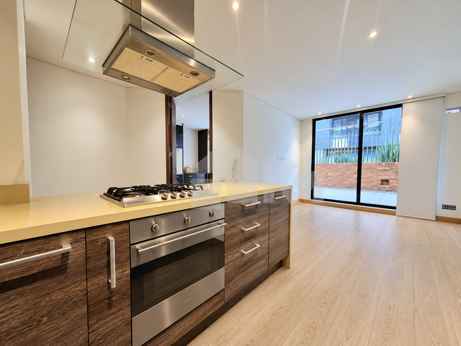 Apartamento de 1 alcoba en arriendo en Chico Norte, Bogotá, 51 m² · foto 4 de 23