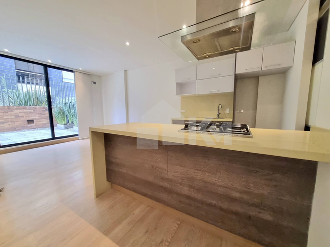 Apartamento de 1 alcoba en arriendo en Chico Norte, Bogotá, 51 m² · foto 8 de 23