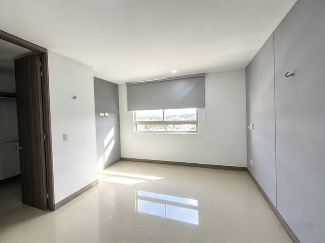 Apartamento de 3 alcobas en venta en Crespo, Cartagena, 107 m² · foto 9 de 17