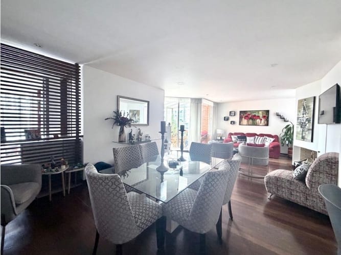 Apartamento de 3 alcobas en venta en Santa Barbara, Bogotá, 118 m² · foto 5 de 22