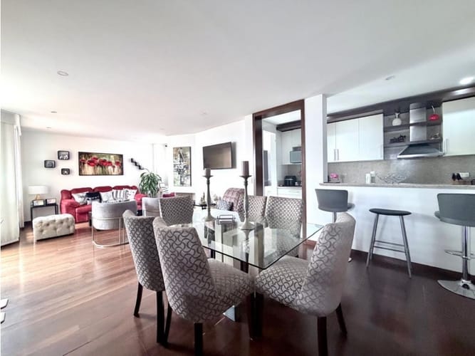 Apartamento de 3 alcobas en venta en Santa Barbara, Bogotá, 118 m² · foto 14 de 22