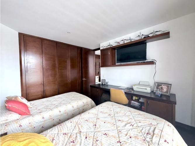 Apartamento de 3 alcobas en venta en Santa Barbara, Bogotá, 118 m² · foto 15 de 22