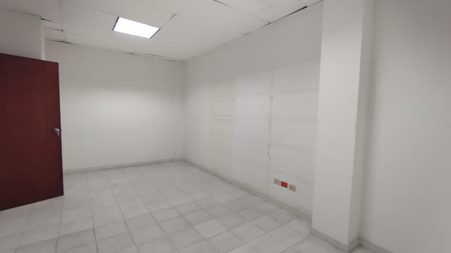 Oficina en arriendo en Calima, Cali, 400 m² · foto 6 de 19